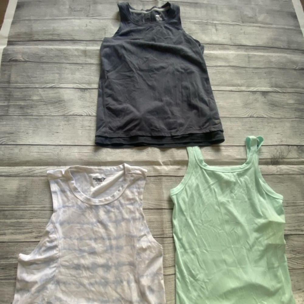 Girls Activewear Tank Top Bundle All In Motion Avia Old Navy Size Medium 7-8